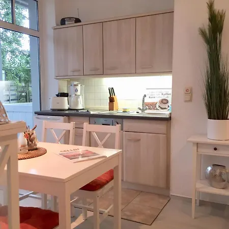 Strandnah - Erste Meereslinie - Balkon - Gratis Stellplatz - Sauna Sellin (Rugen)